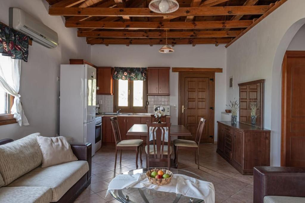 Apartment House Demetra *