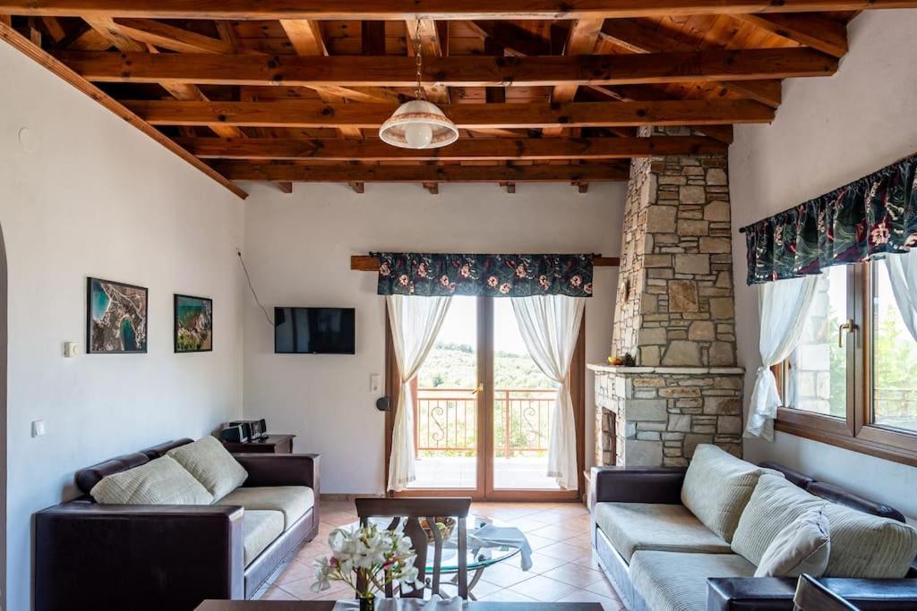 House Demetra