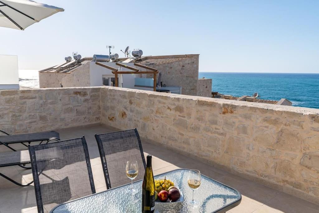 Lyra Holiday home *