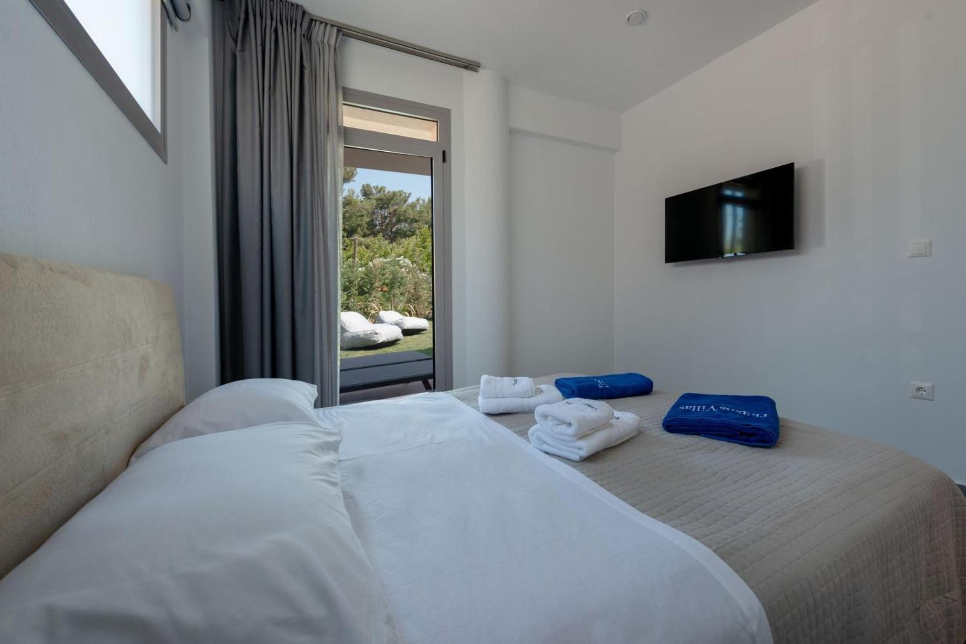 Thrilling Thasos | Morris | 4 Bedrooms | Private Outdoor Swimming Pool Surrounded By A Spacious Private Garden | Furnished Balcony And Terrace | Rachoni, Skala Rachoniou Skala Rachoni (Thasos)