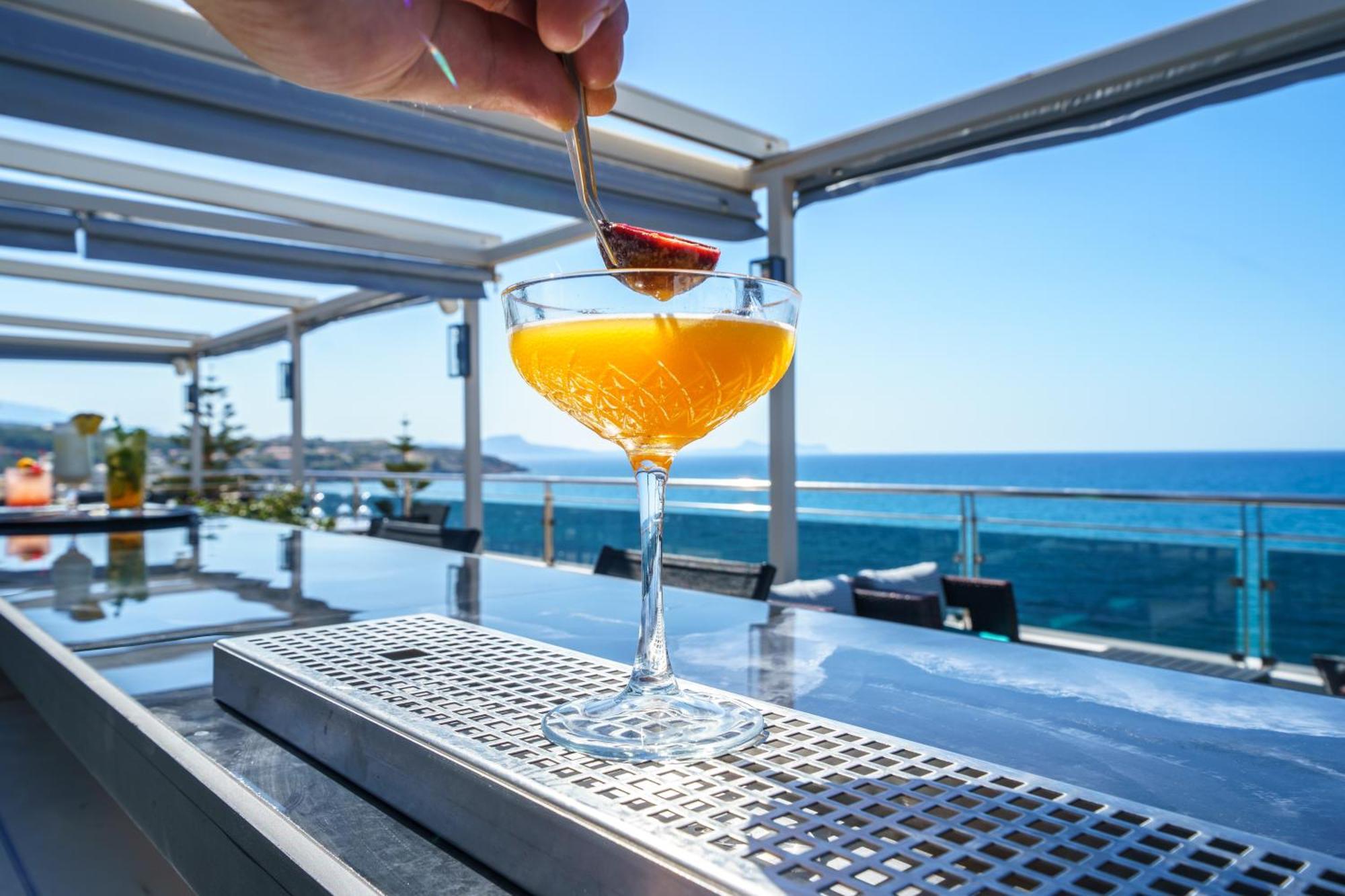 Hotel Macaris & Rethymno (Crete)