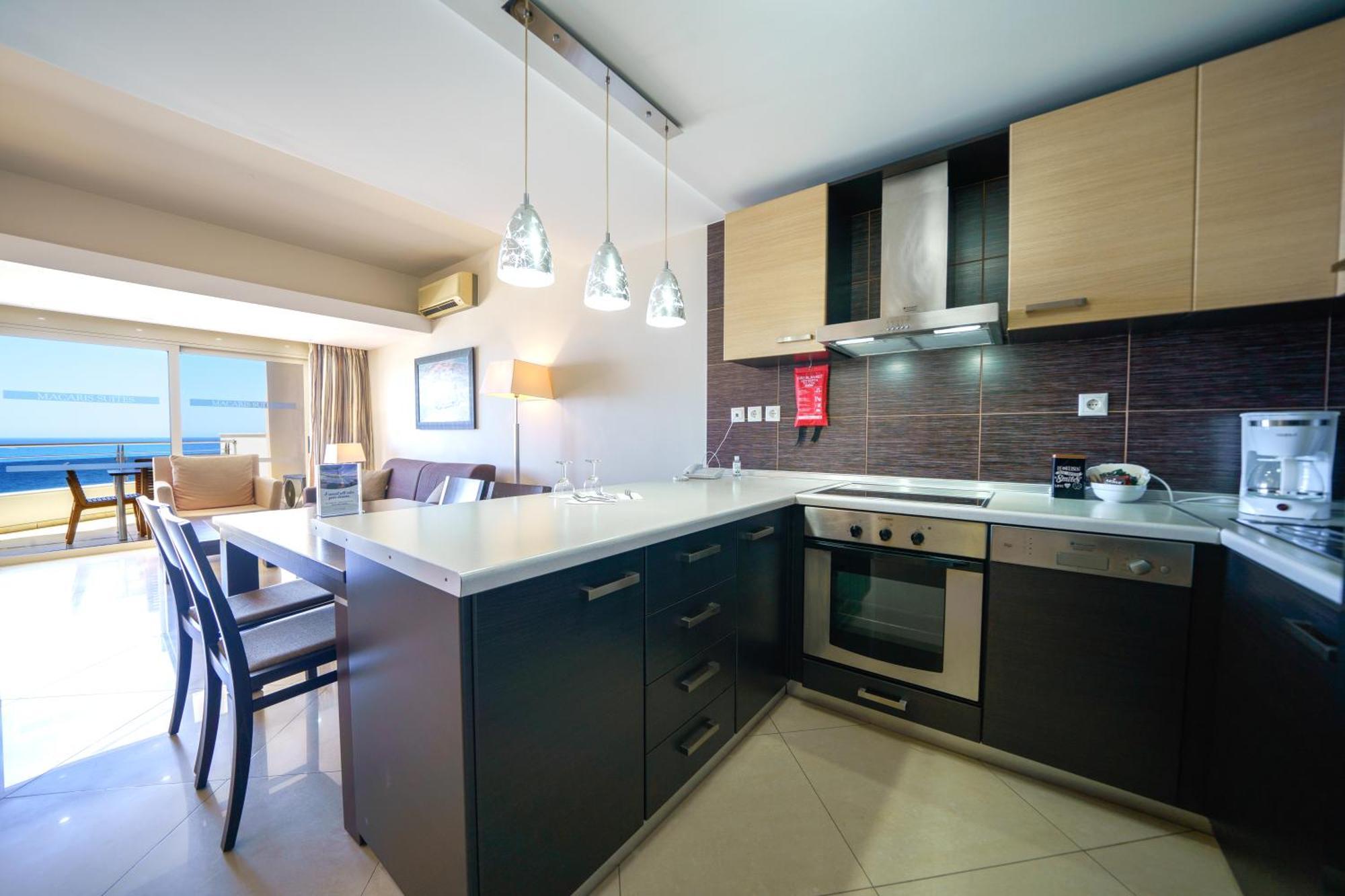 Macaris & 4* Rethymno (Crete)