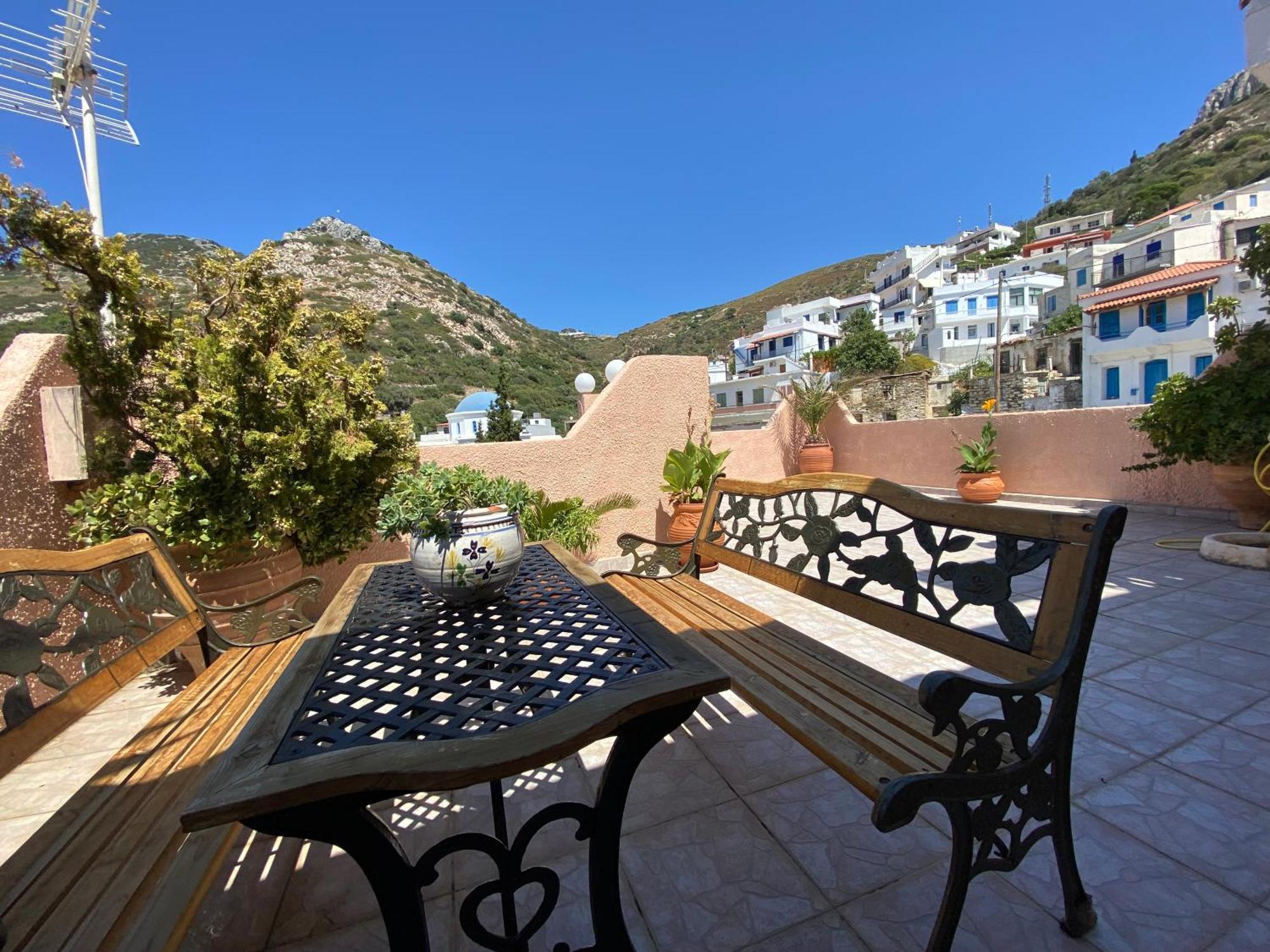 Manolis Maria Flitzani Apartment *