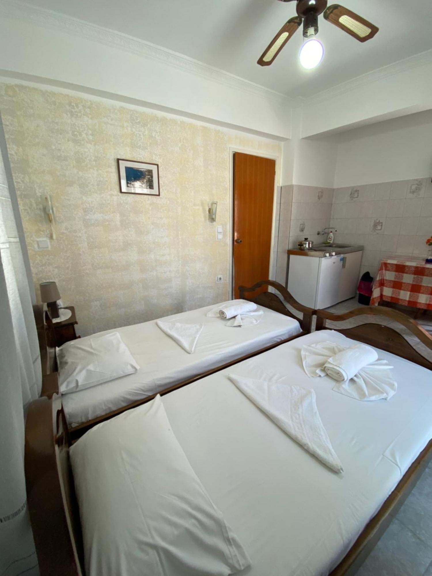 Apartment Manolis Maria Flitzani *