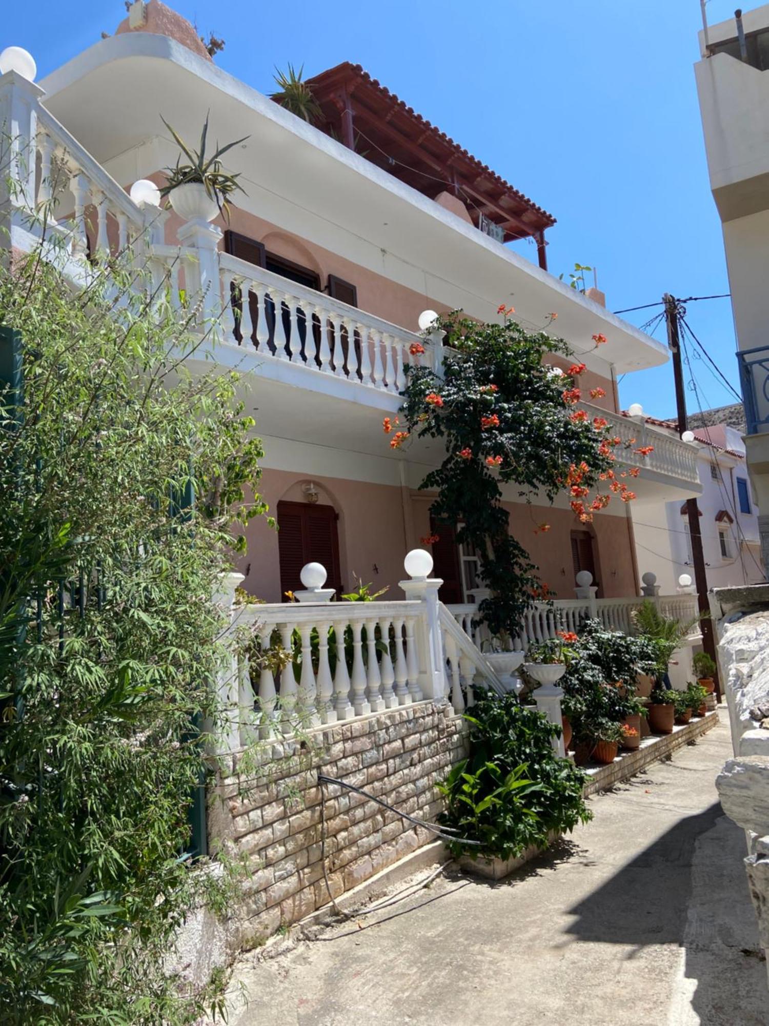 Apartment Manolis Maria Flitzani *