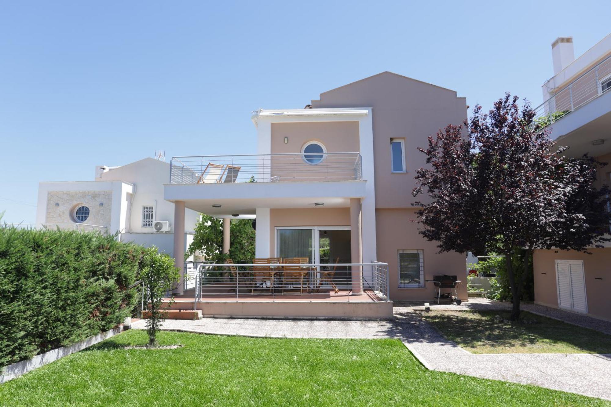 Toroneos Sea Side Villa *