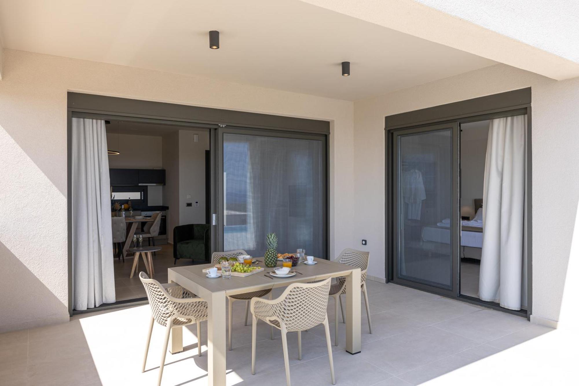 Gem Luxury Sea View Villa Karavados