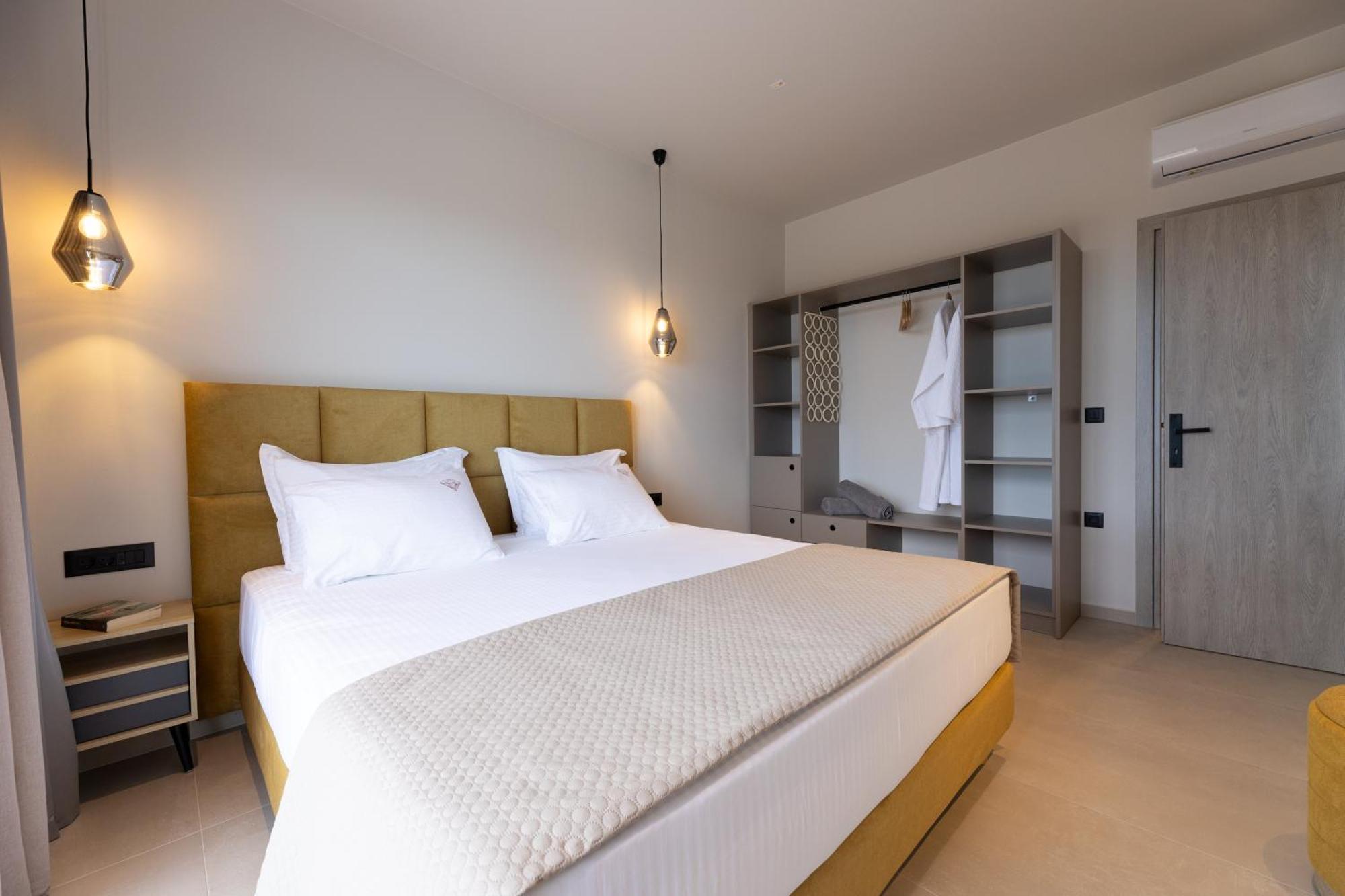 Gem Luxury Sea View *