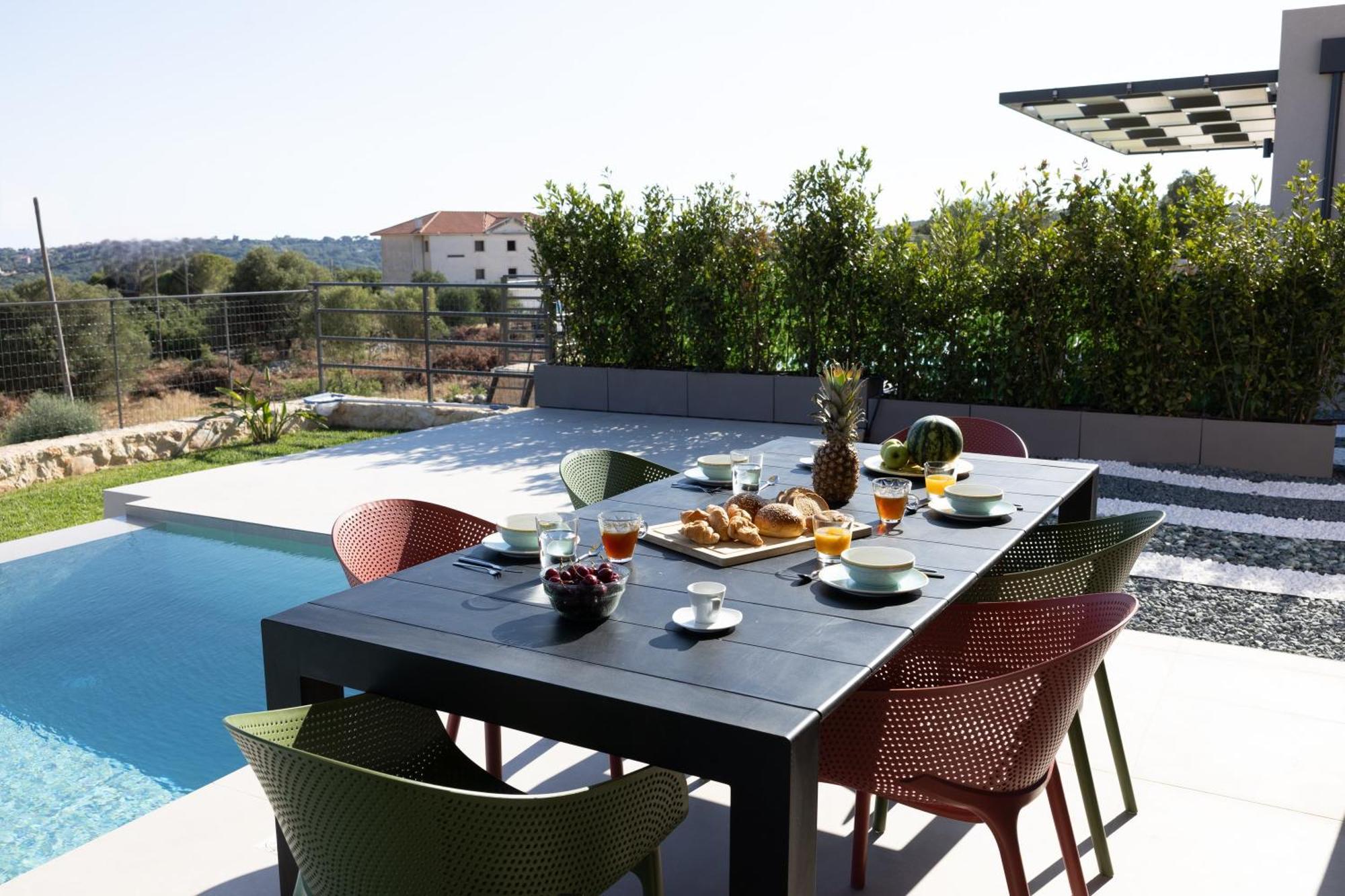 Gem Luxury Sea View *