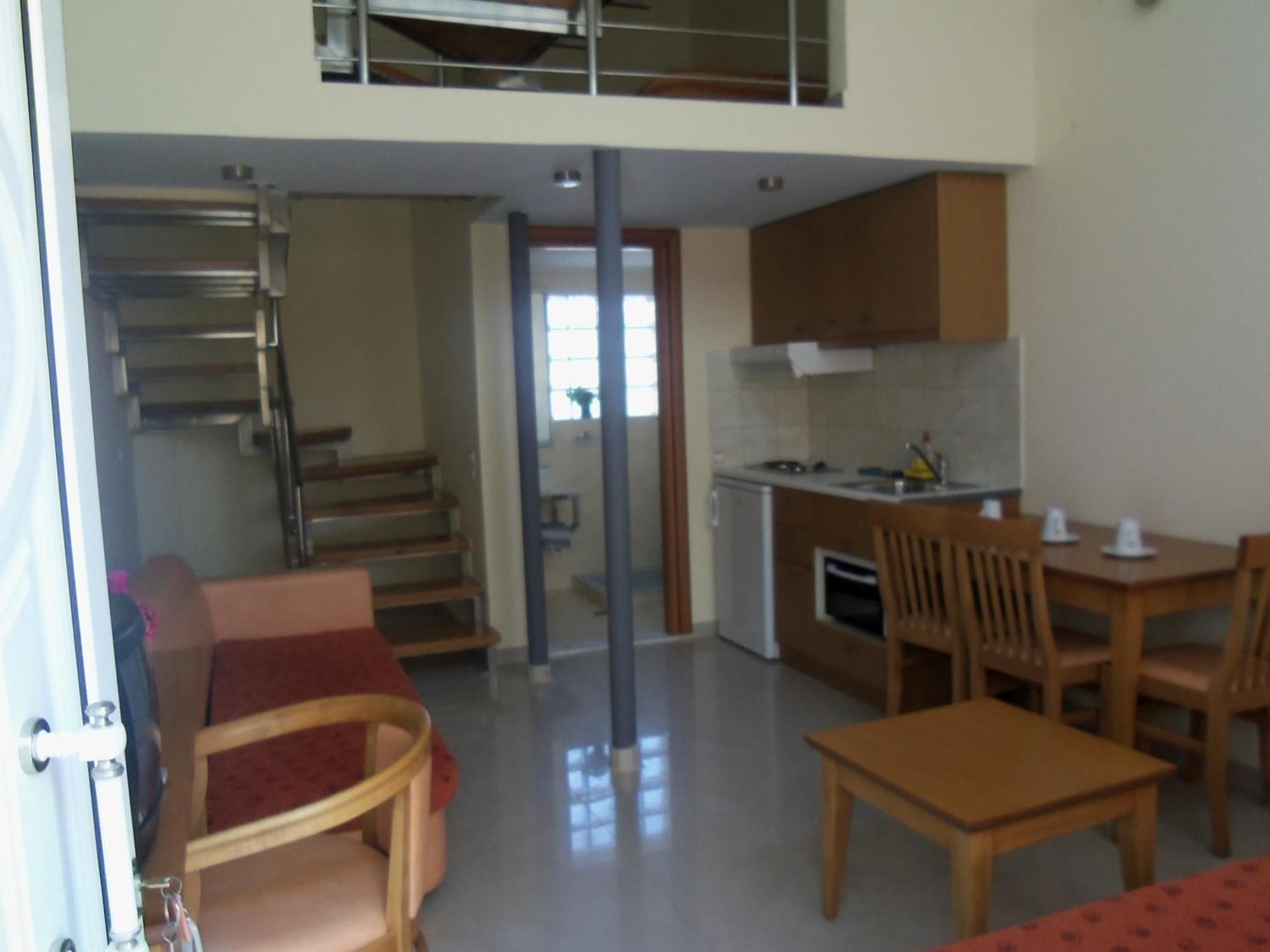 Ionio Star Aparthotel 3*