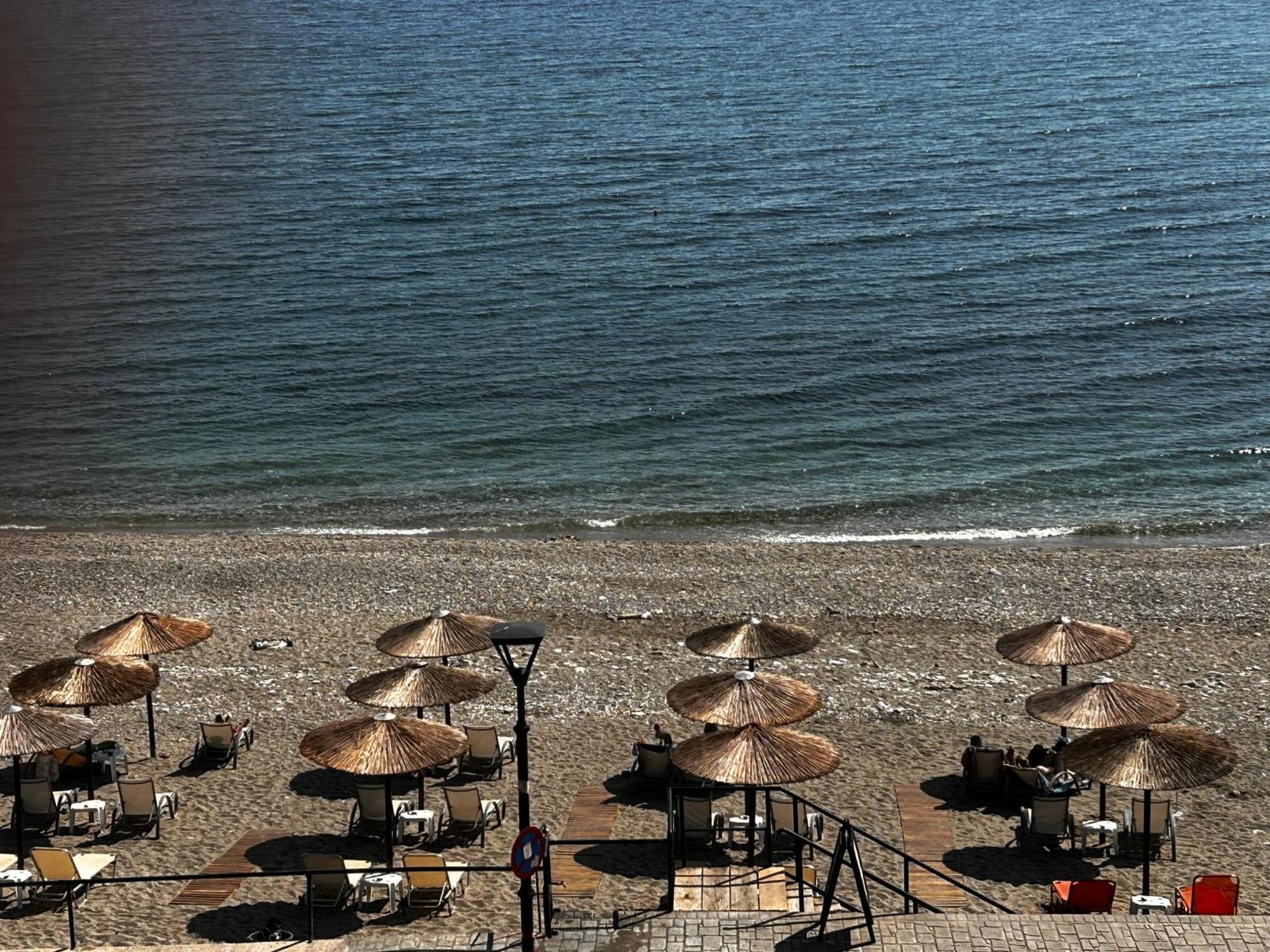 Akrogiali Guest house