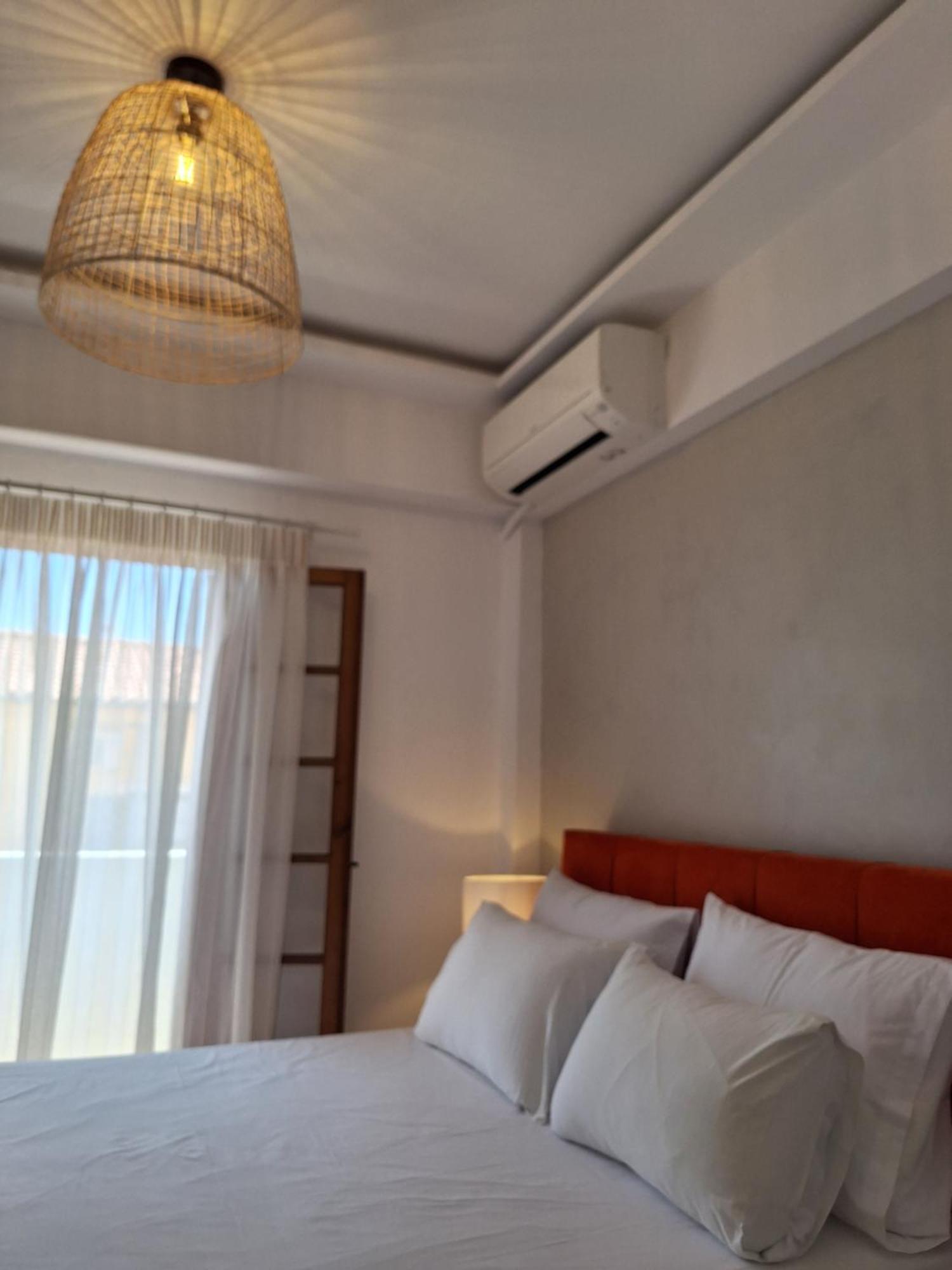 Akrogiali Guest house *
