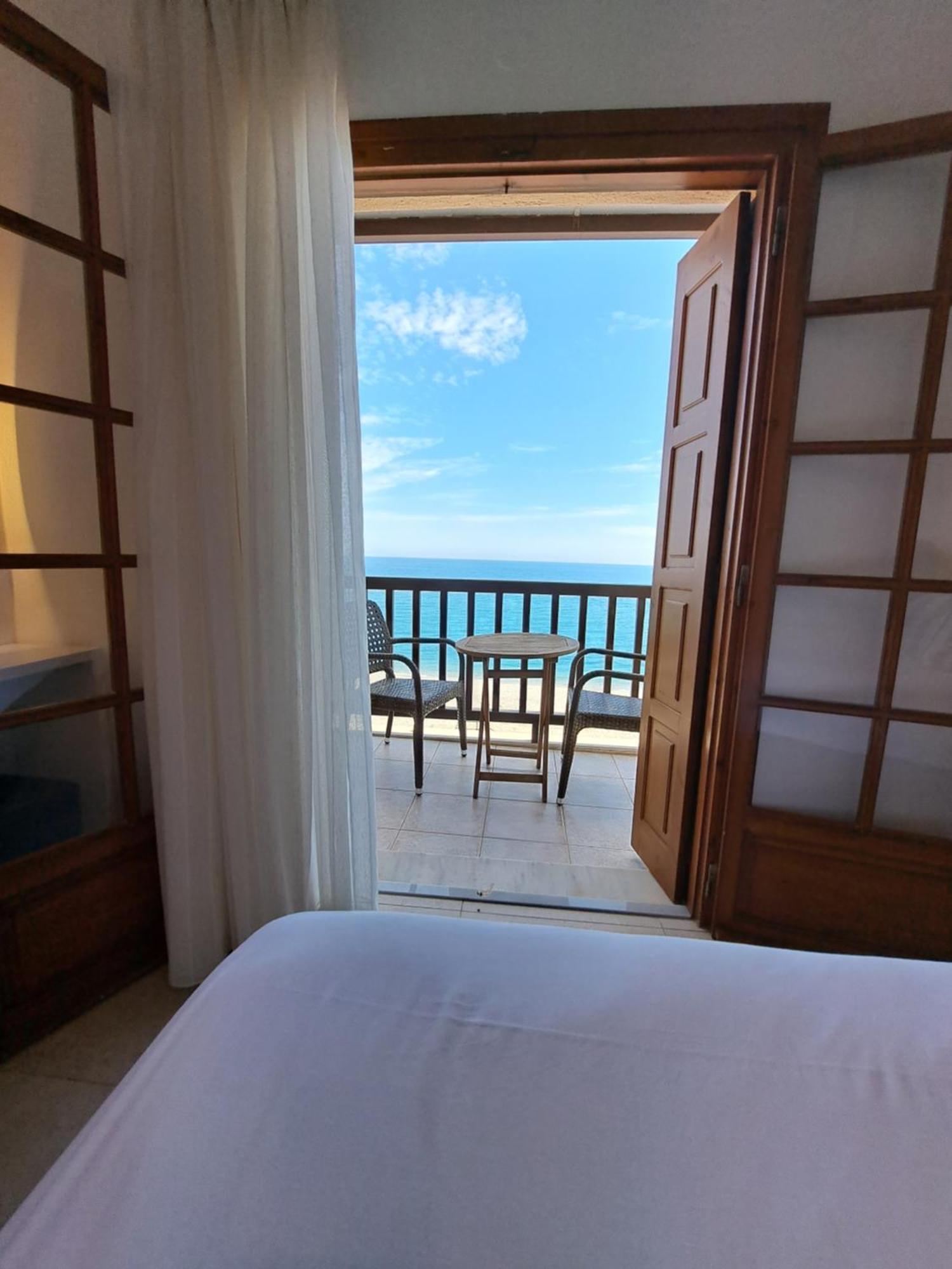 Akrogiali Guest house
