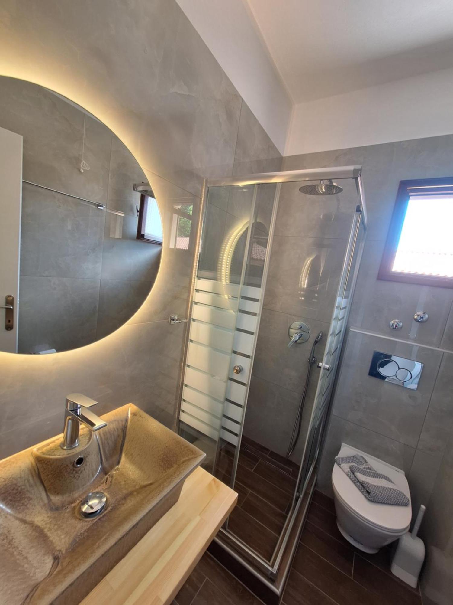 Guest house Akrogiali *