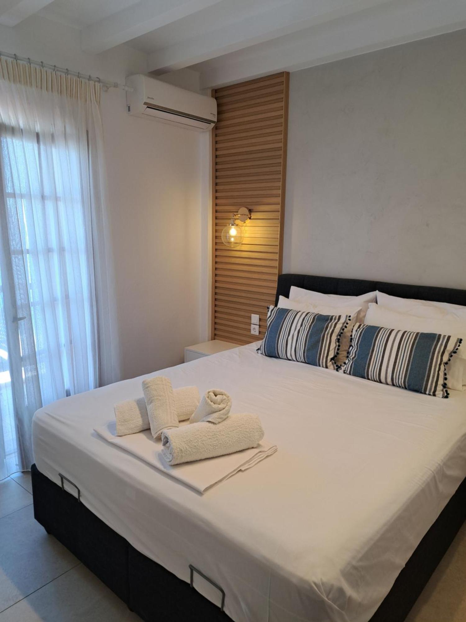 Akrogiali Guest house