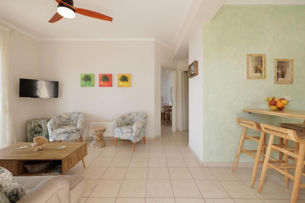 Apartment Alemar House With Private Pool And Spectacular Sea Views Just 150m To The