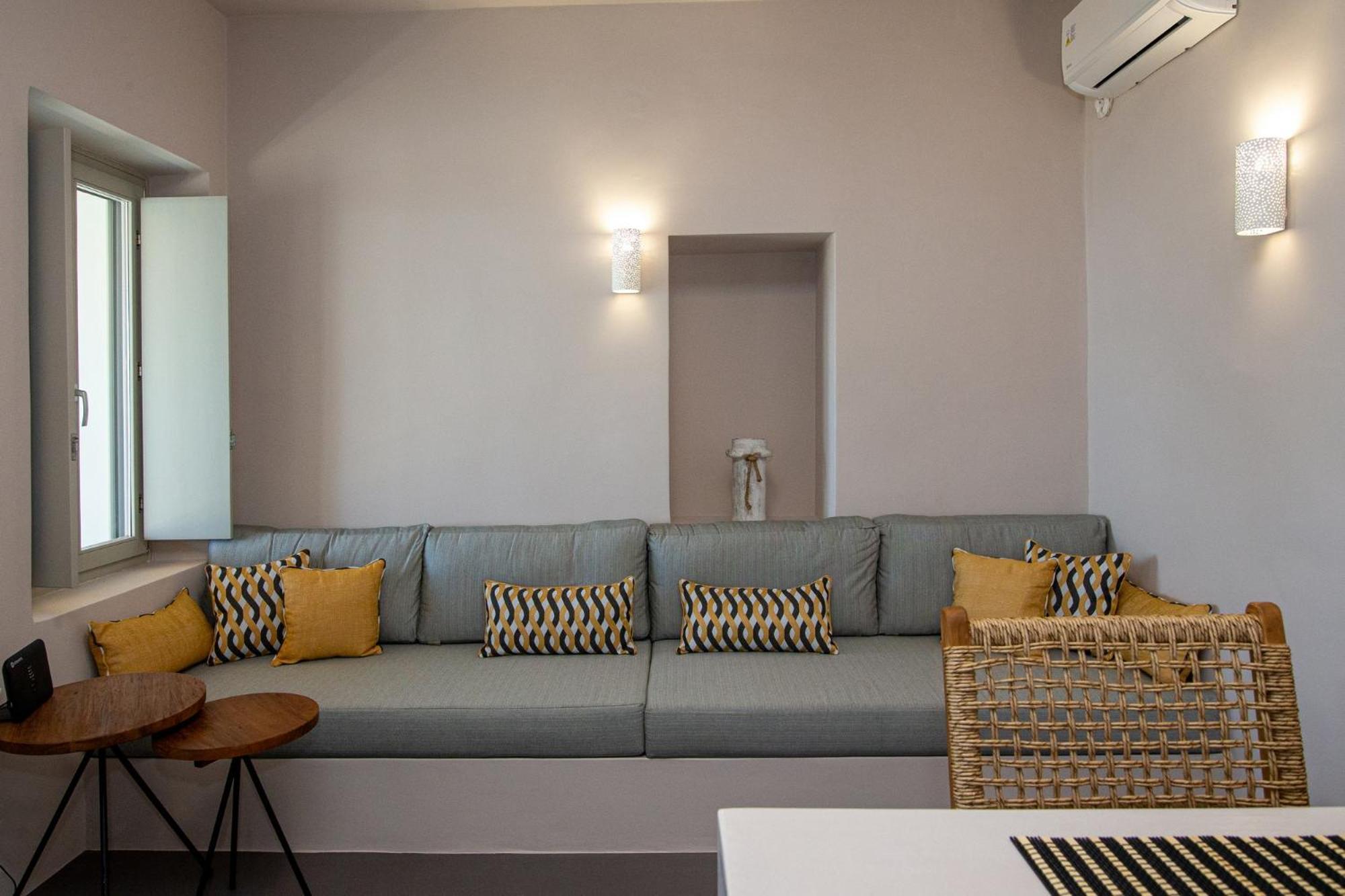 Ohana Tinos Arnados