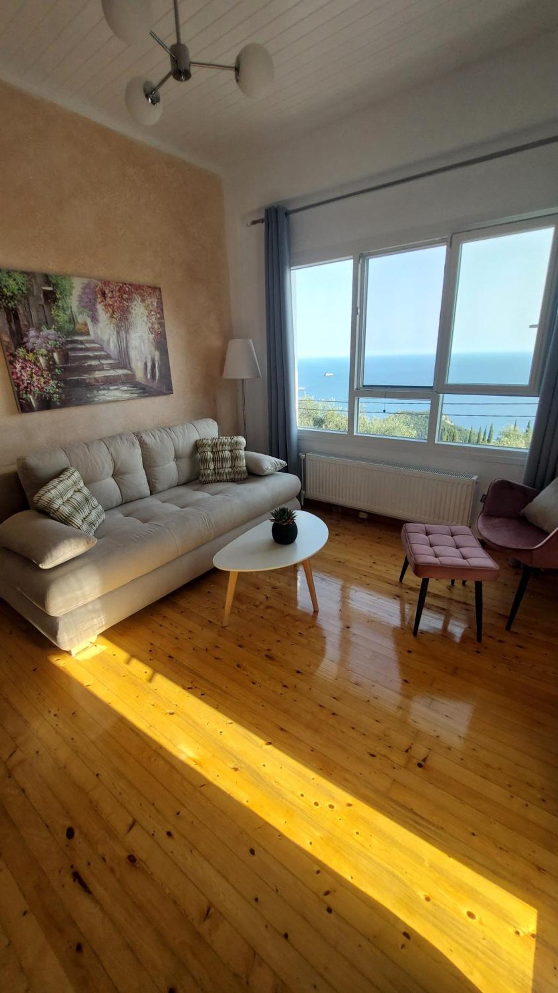 Anemos Apartment Lakones