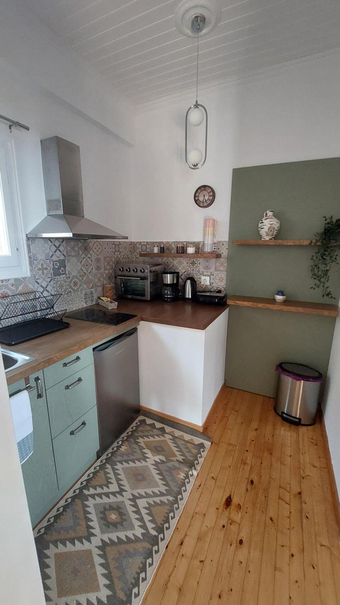Anemos Apartment *
