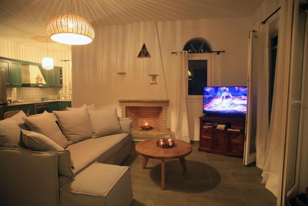 Blue Paradise Agios Sostis Apartment