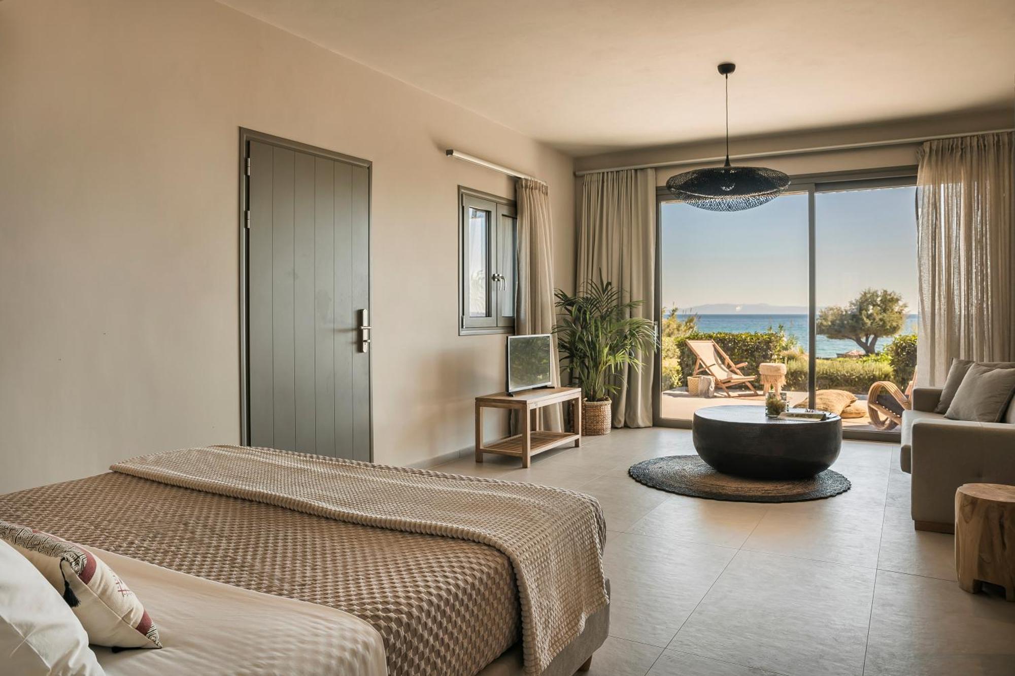 Grand Blue Residences *