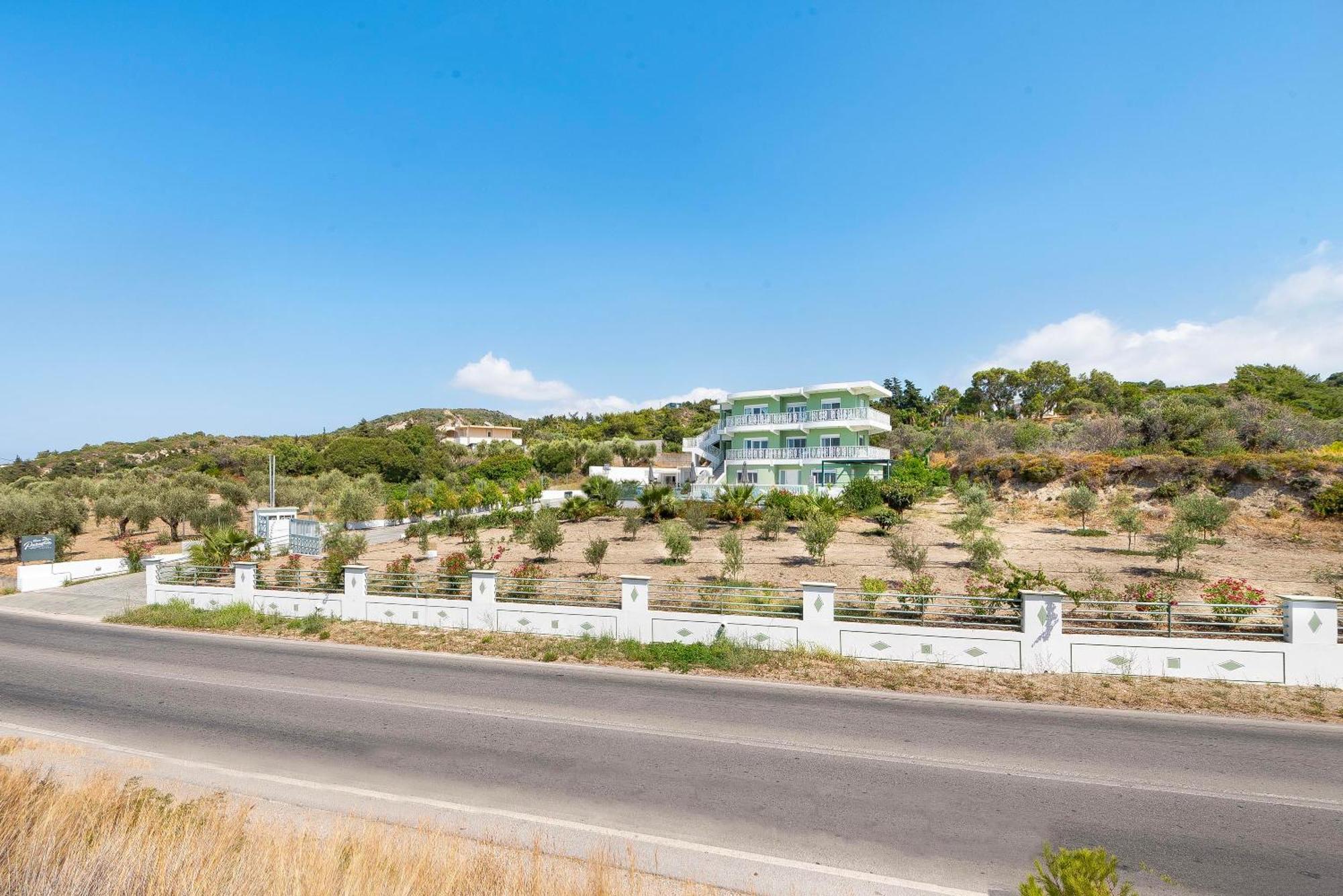 Nimo Paradise Estate Holiday home
