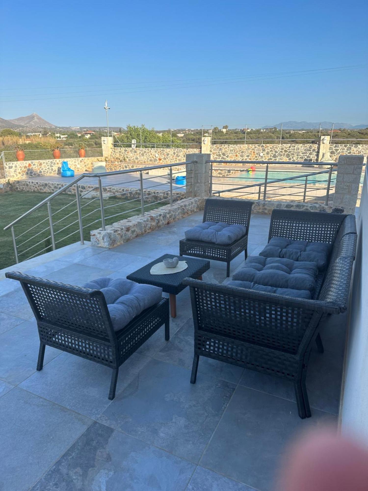 Cindy Luxury Crete Gr