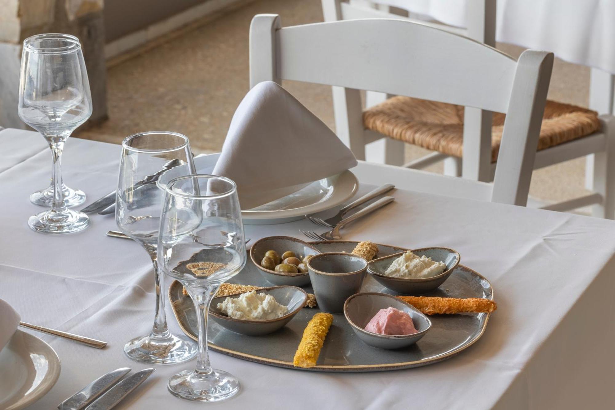 Akti Palace Hotel Pylion