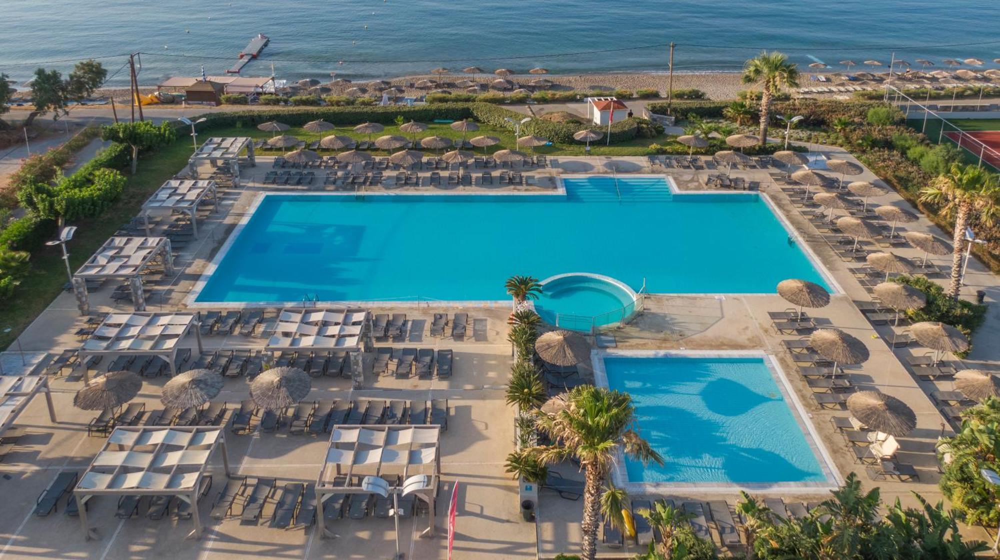Akti Palace Hotel 5*