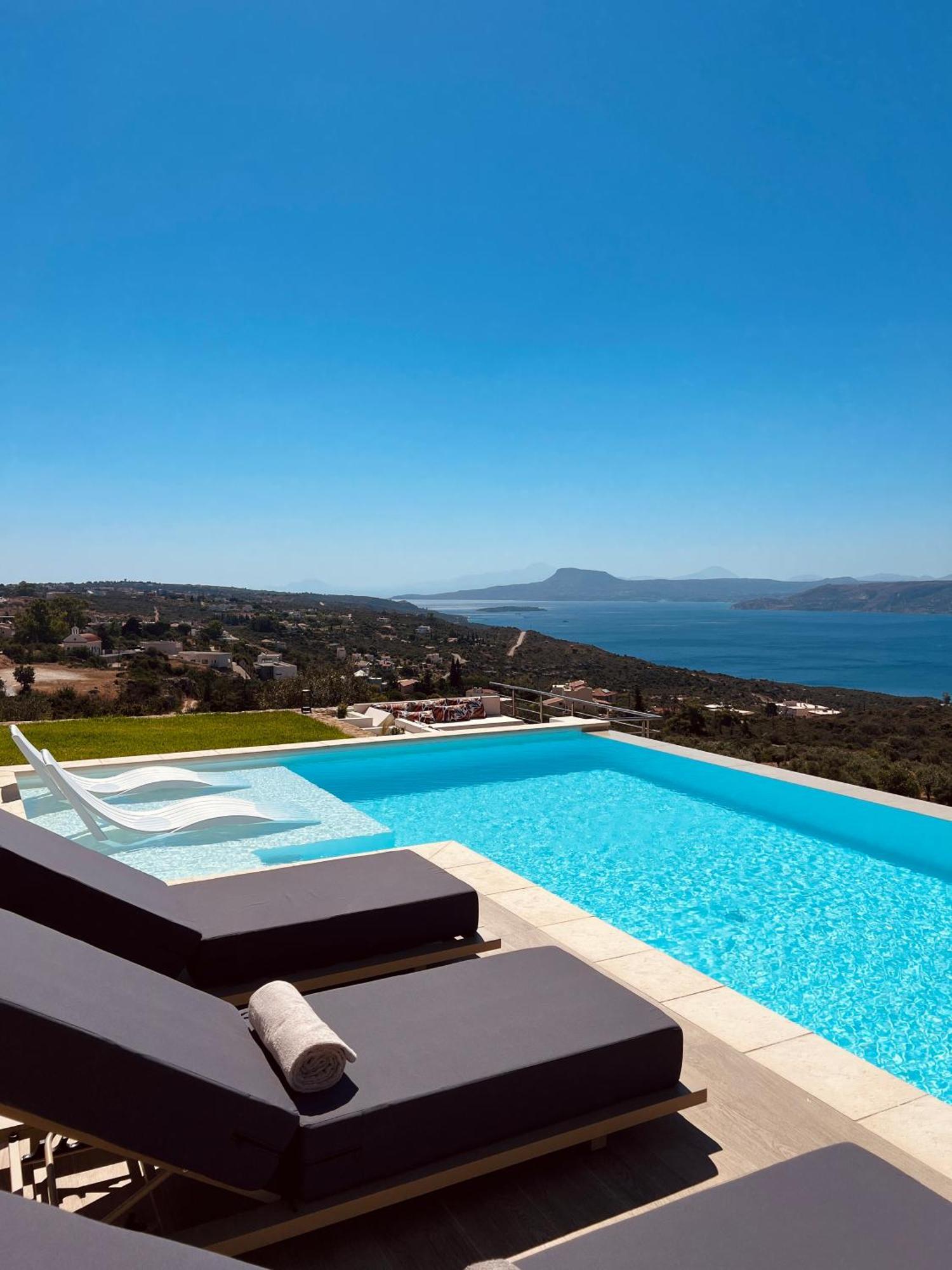 Bay Overlook Villa *