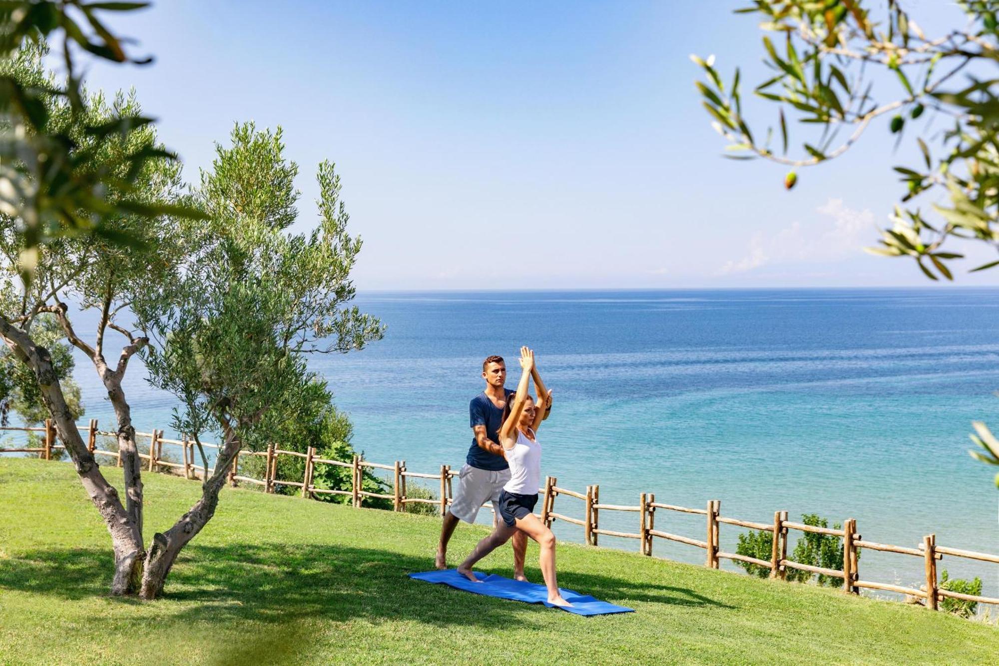 Ikos Oceania Nea Moudania