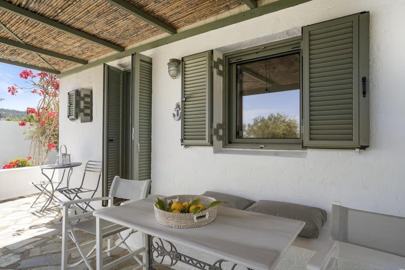 Niriides Apartment
