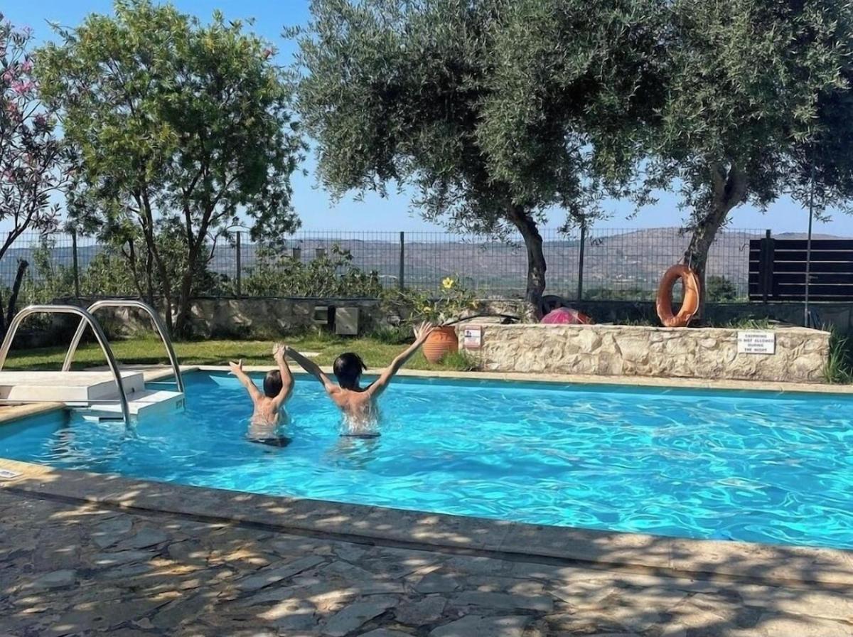Aloni Villa