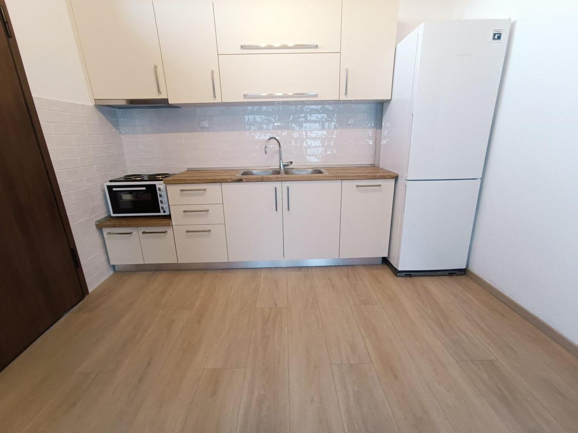 Marilou Apartment Fourka