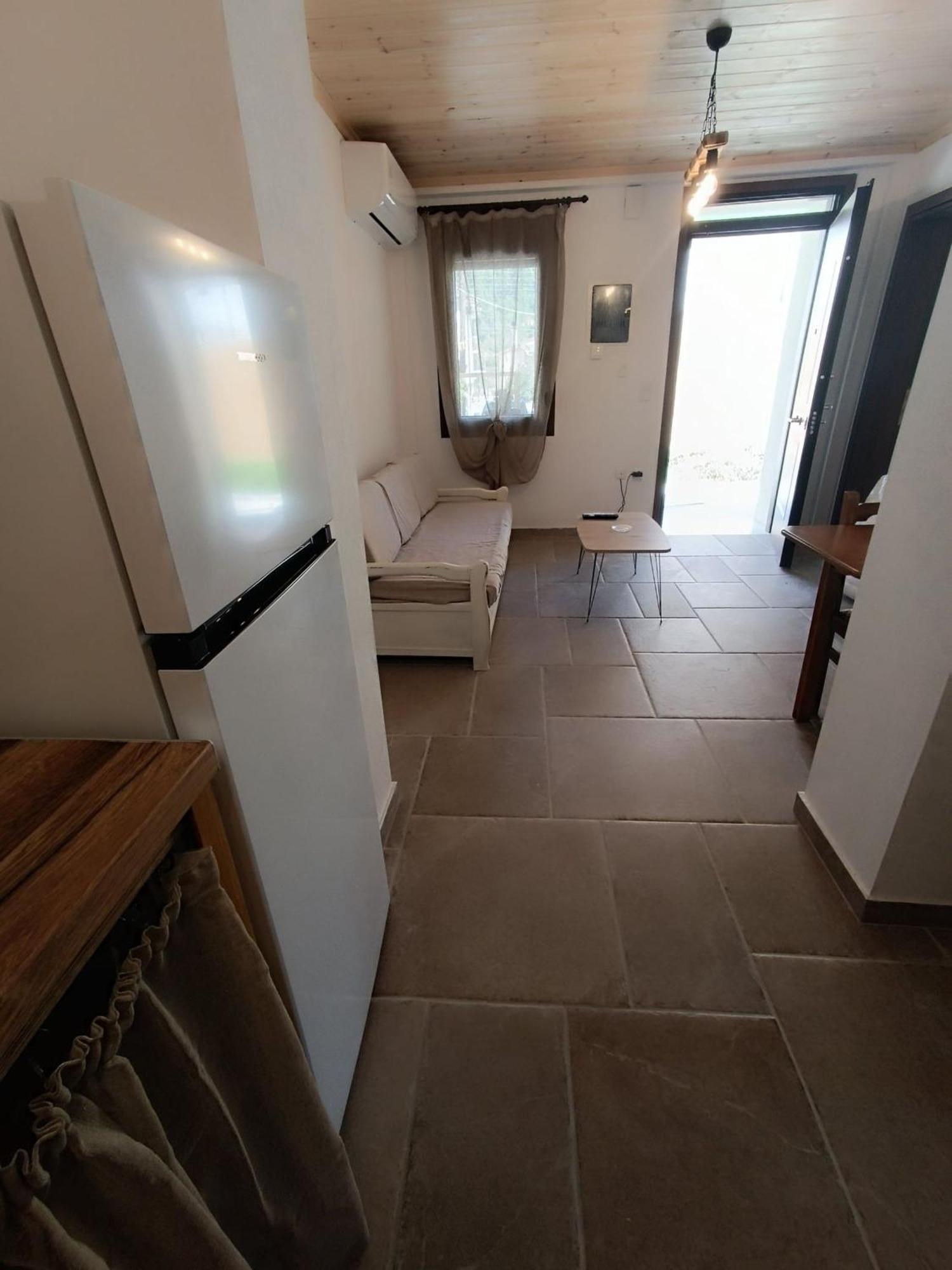 Marilou Apartment