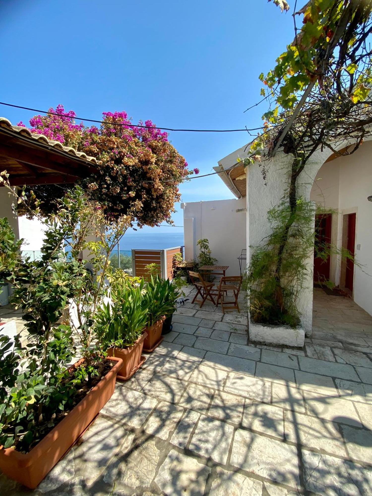 Sofias Retreat Nissaki Holiday home Katavolos