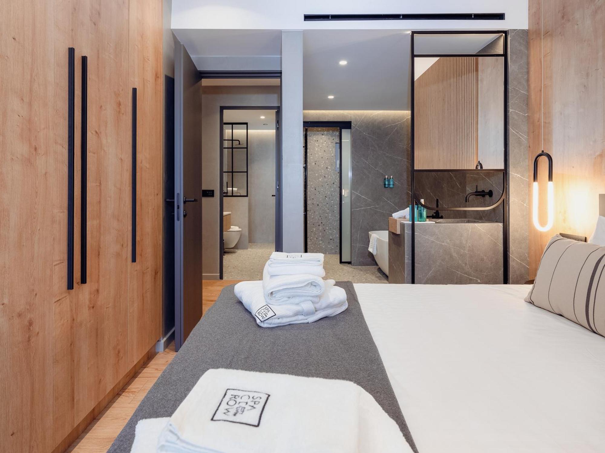 Apartment Space Row Design Living Heraklion (Crete)