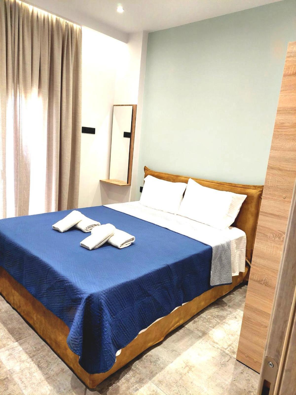 Zenozy Luxury Apartment