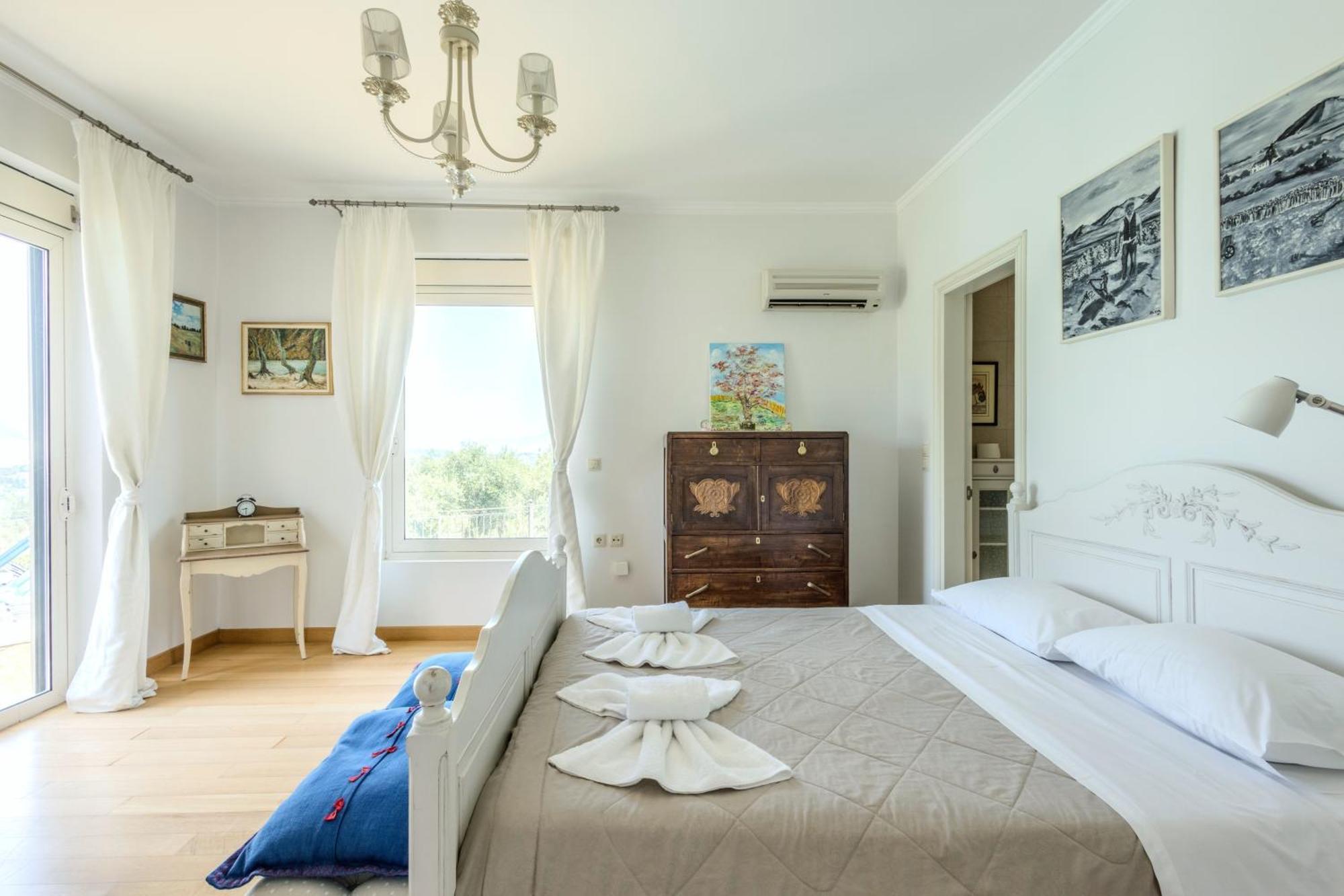 Olea Corfu Luxury With Infinity Pool & Panoramic Views Near Achillion Palace Villa