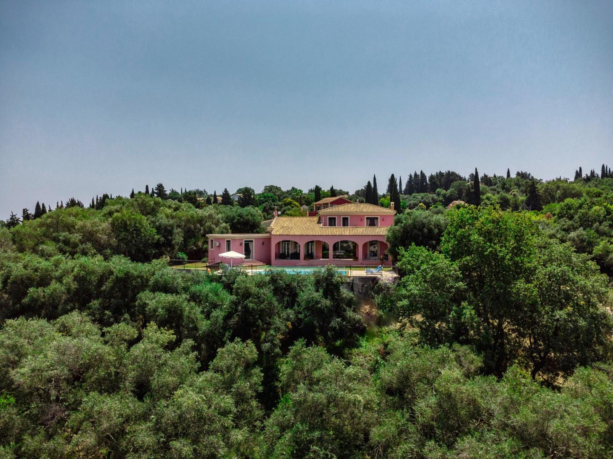 Olea Corfu Luxury With Infinity Pool & Panoramic Views Near Achillion Palace Villa