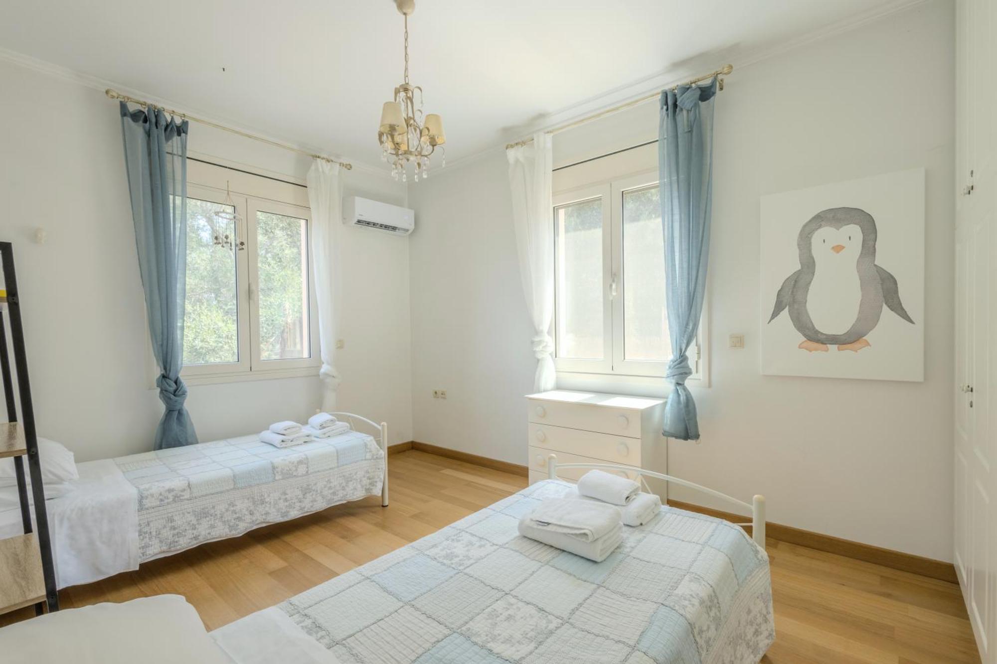 Villa Olea Corfu Luxury With Infinity Pool & Panoramic Views Near Achillion Palace