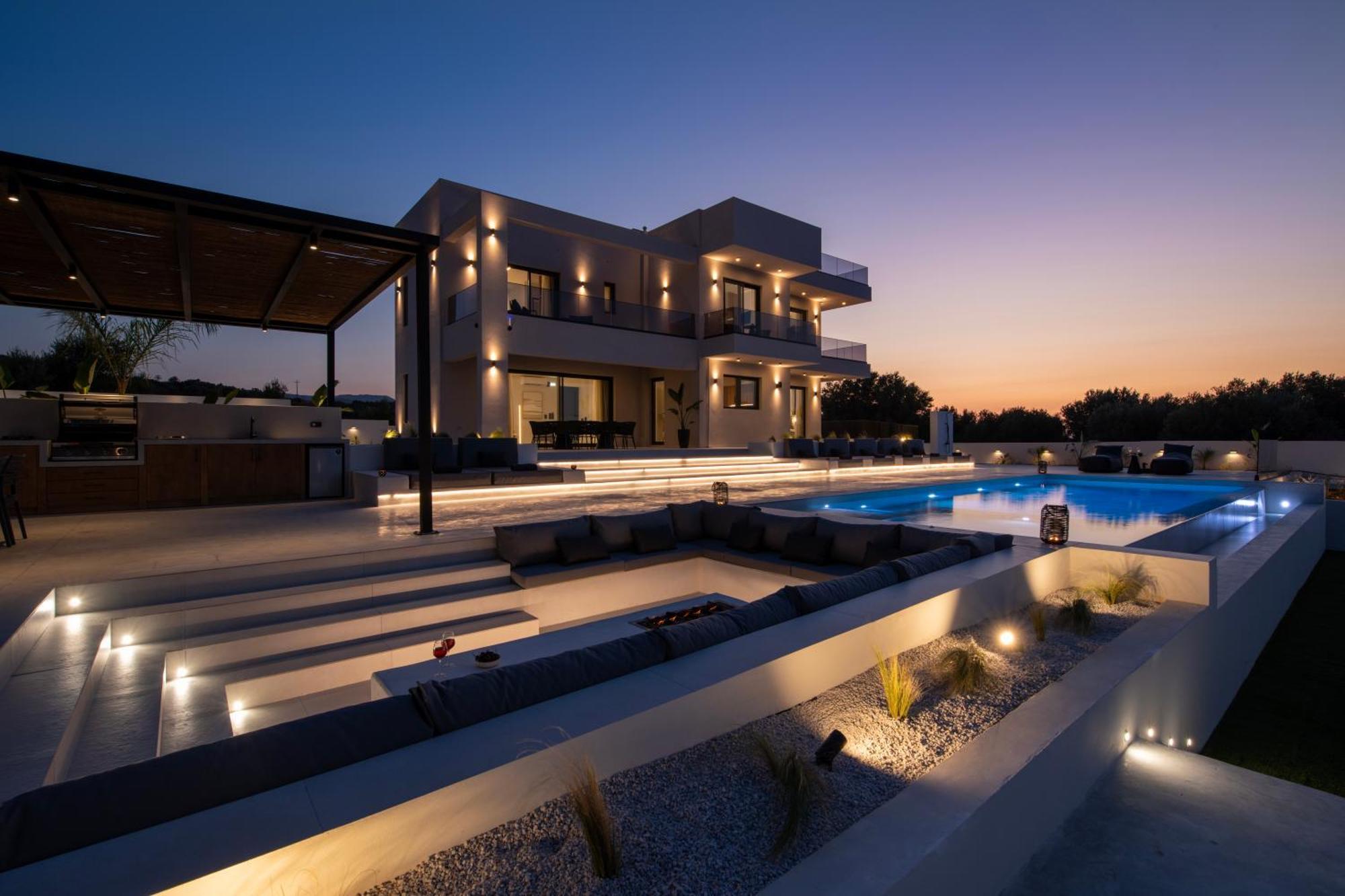 Leeva Oasis * Loutra (Crete)