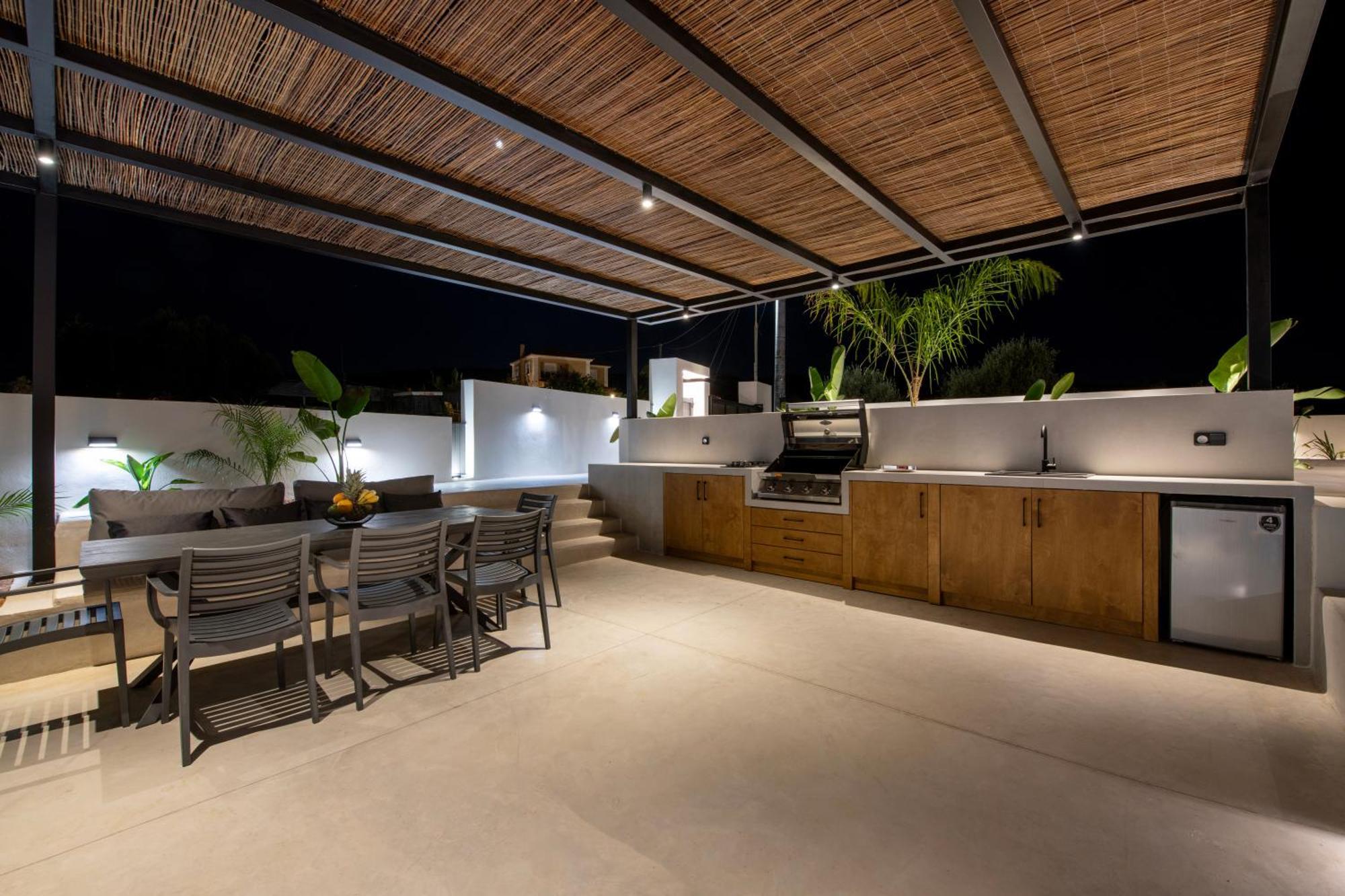 Leeva Oasis Loutra (Crete)