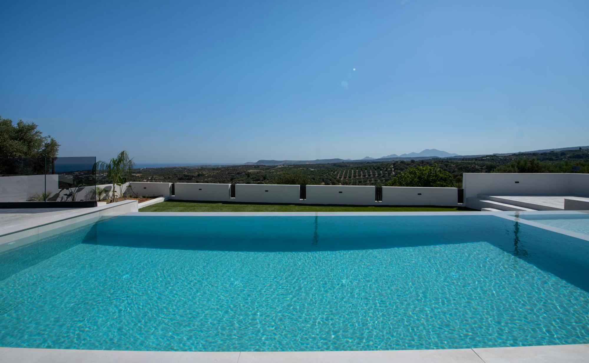 Leeva Oasis Loutra (Crete)