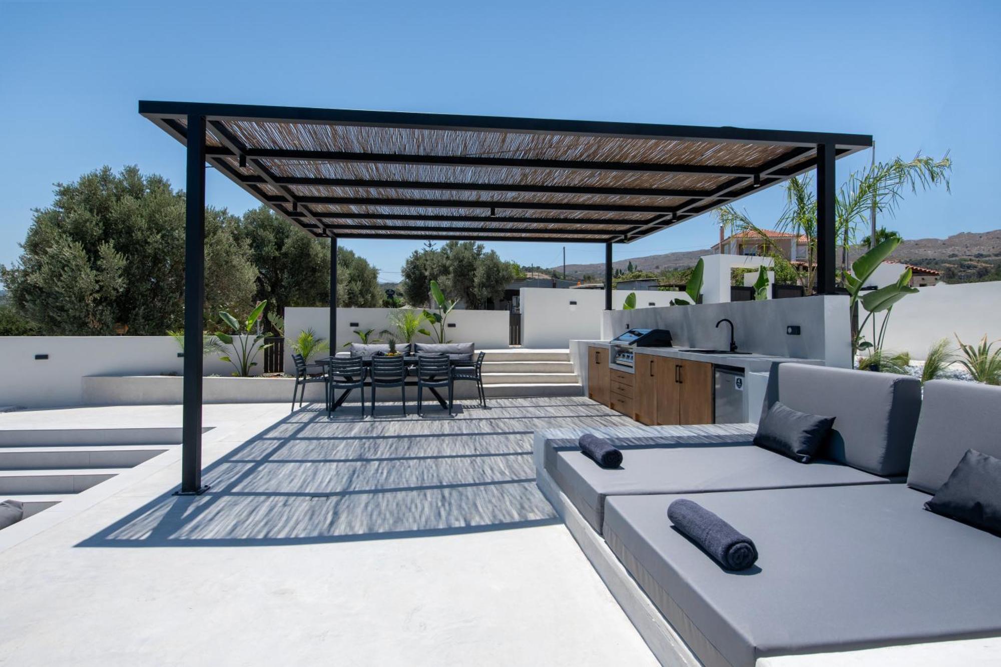 Villa Leeva Oasis *