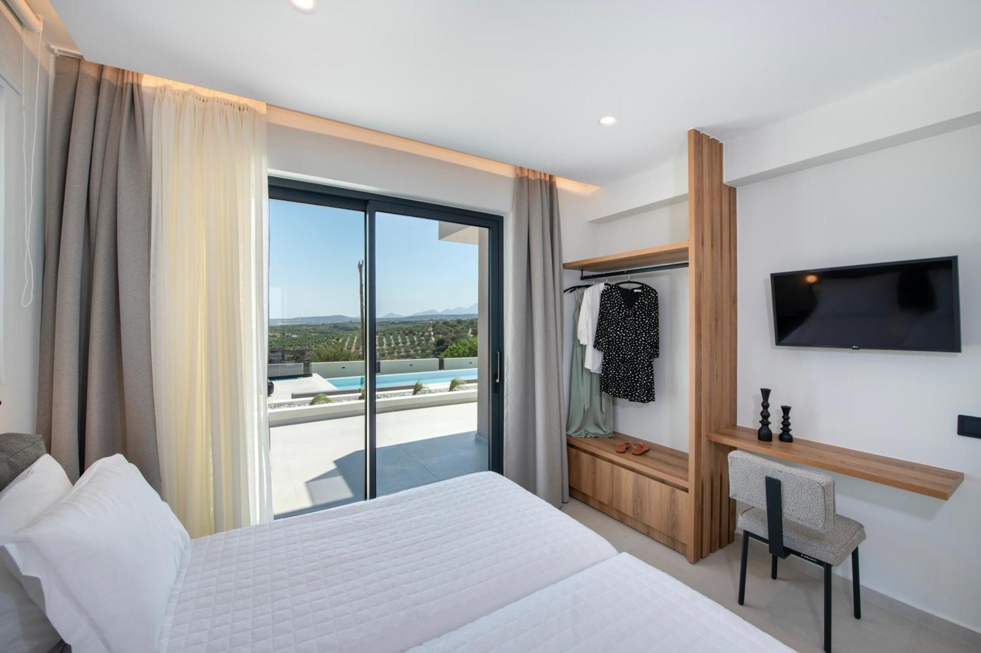 Leeva Oasis * Loutra (Crete)