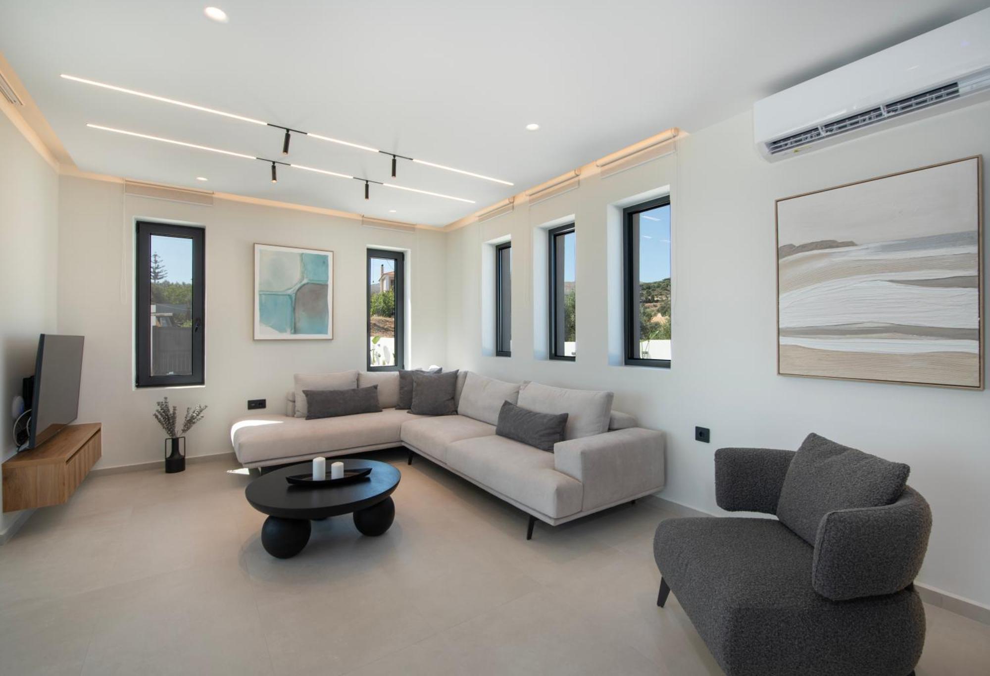 Leeva Oasis * Loutra (Crete)