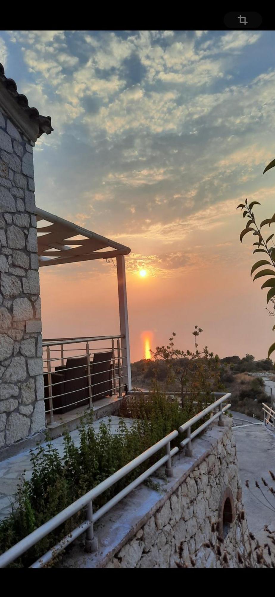 Sun Castle *