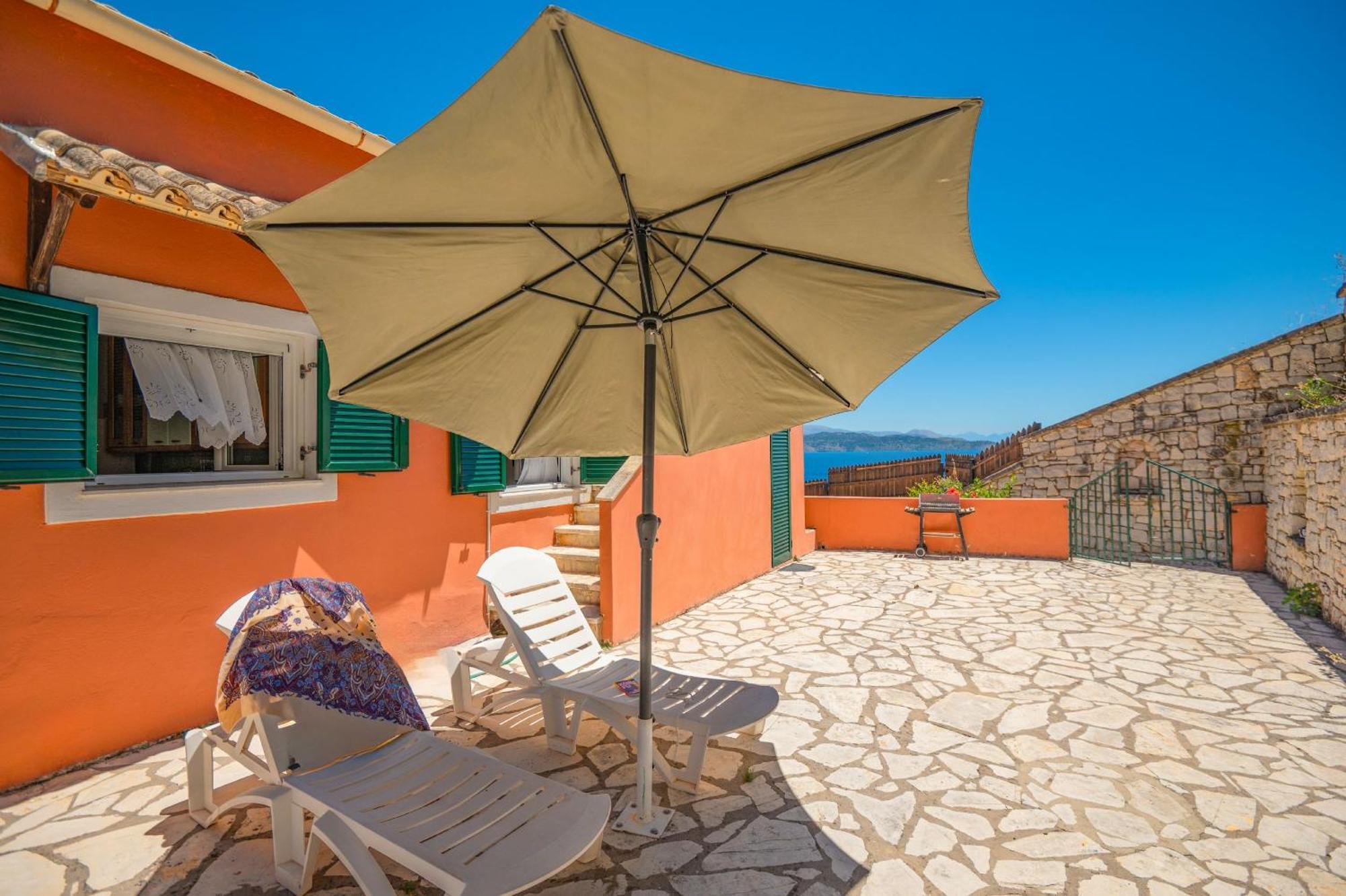 Takis House Katavolos