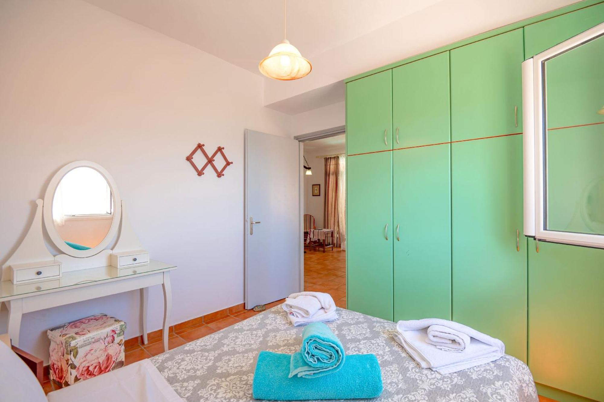 Takis House Apartment